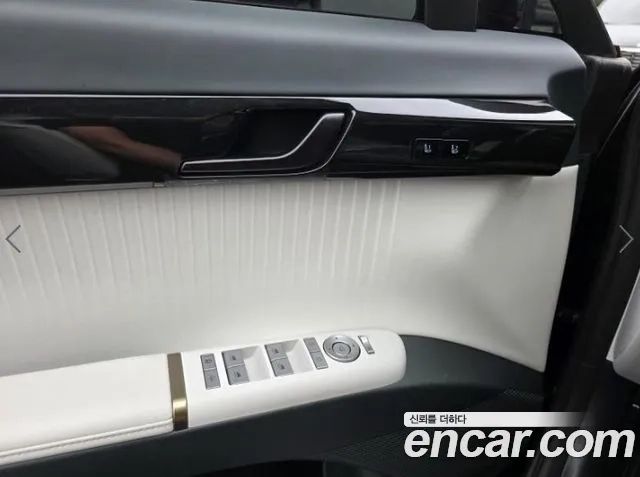 Hyundai Grandeur (GN7) id 2862833 из Кореи 10