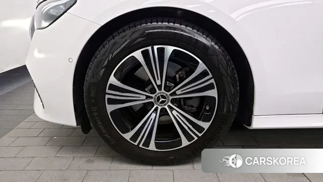 Mercedes-Benz E-Class W214 id 3477254 из Кореи 15