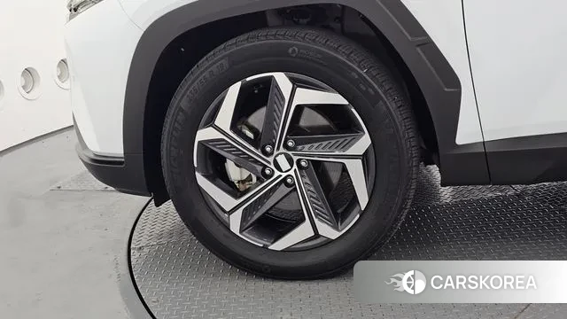 Hyundai Tucson (NX4) id 2894292 из Кореи 15