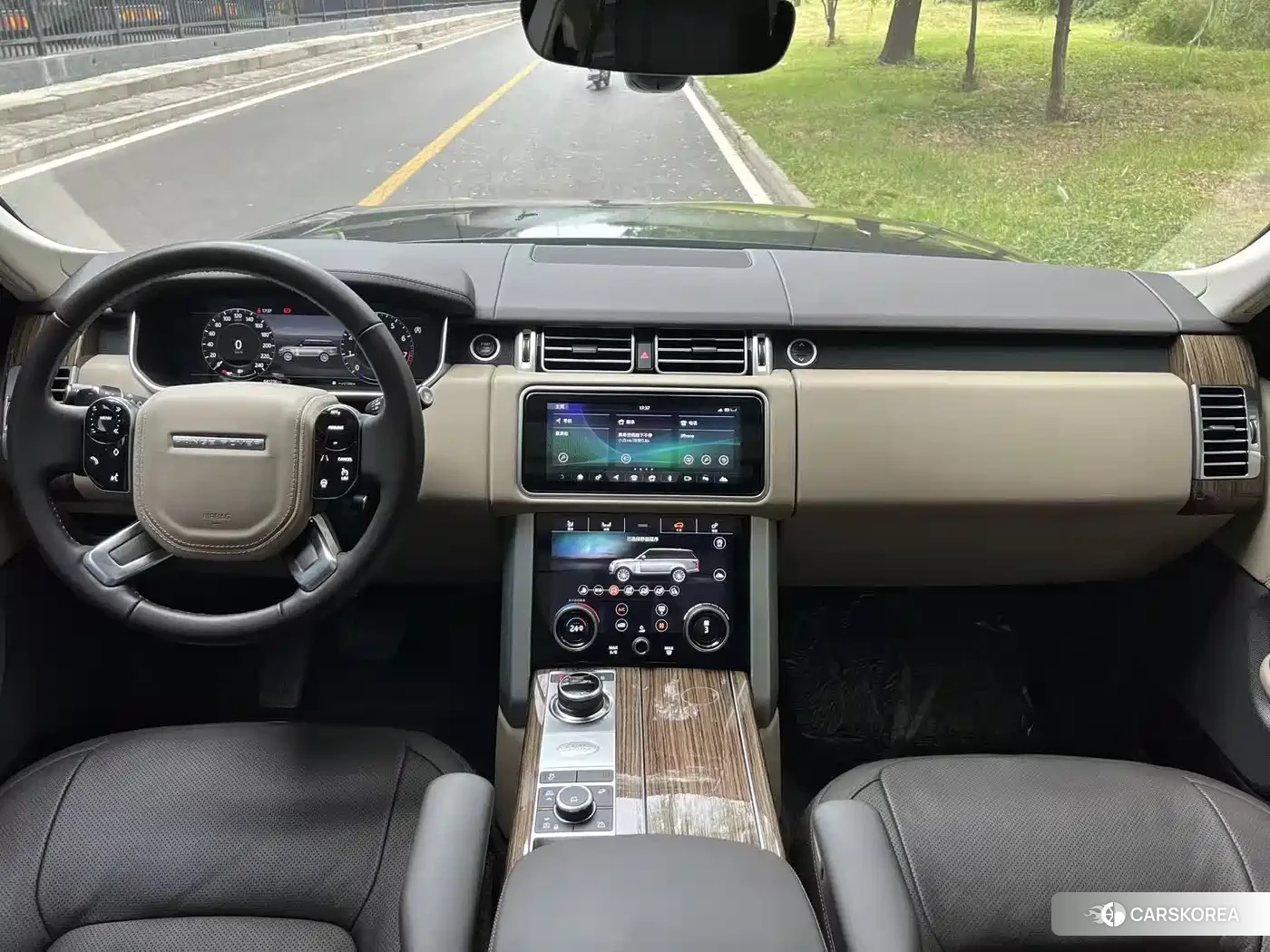 Land Rover Range Rover id 4576831 из Китая 13
