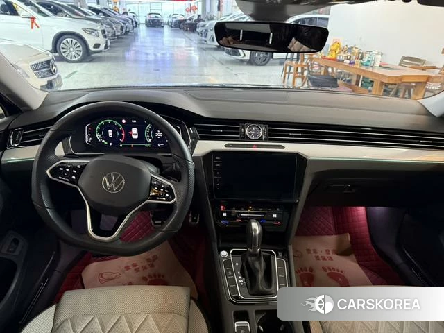 Volkswagen Magotan 2025 Черный из Китая, фото 5