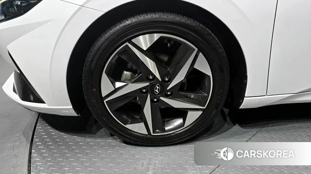 Hyundai Avante (CN7) id 3935977 из Кореи 15