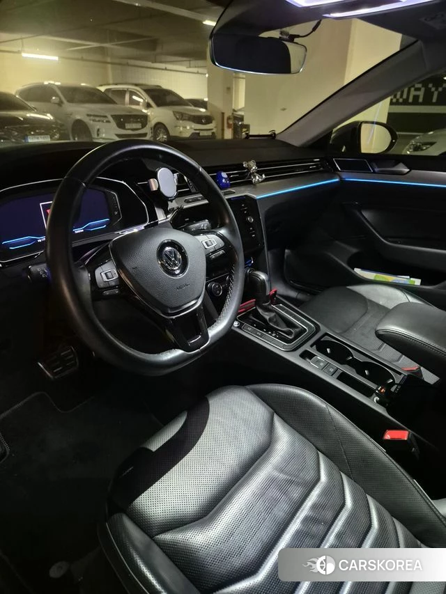 Volkswagen Arteon 2020 Серебристо-серый из Кореи, фото 5