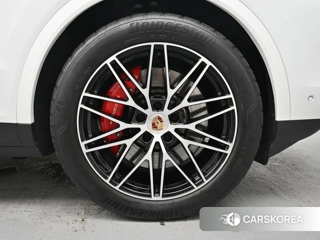 Porsche Cayenne (PO536) id 4686566 из Кореи 15