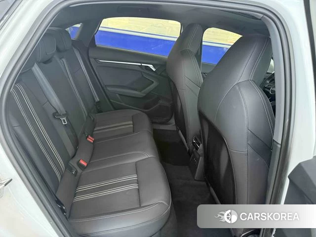 Audi A3 id 4342209 из Китая 17