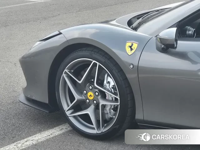 Ferrari F8 Spider id 3759785 из Кореи 15