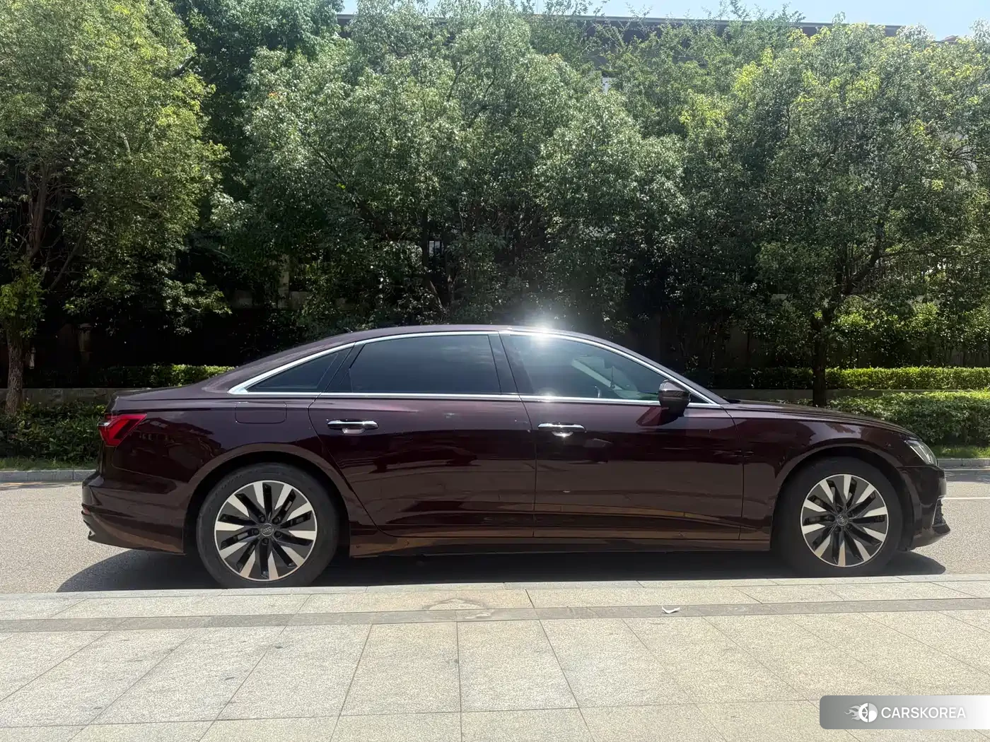 Audi A6L id 4546666 из Китая 29