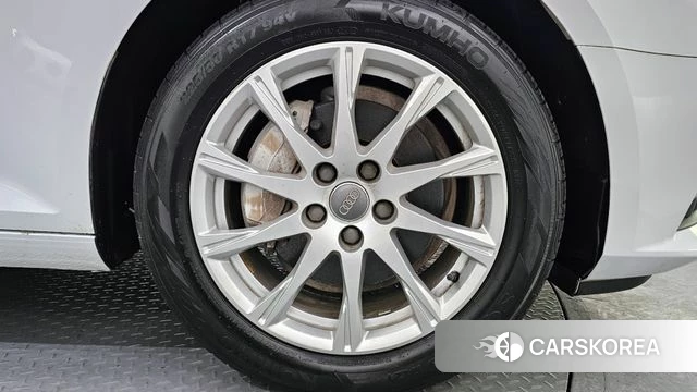 Audi A4 (B9) id 3853681 из Кореи 15