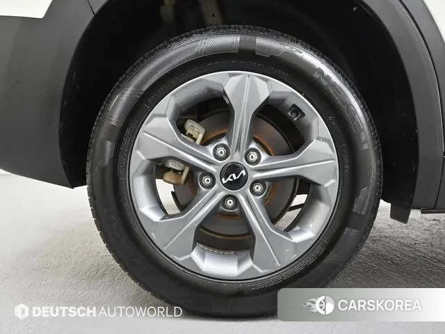 Kia Seltos id 3378949 из Кореи 15