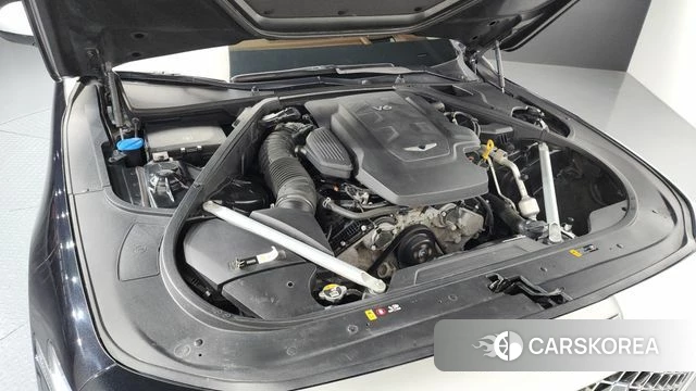 Genesis G90 id 4284903 из Кореи 32