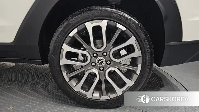 Ssangyong Torres id 3711873 из Кореи 15