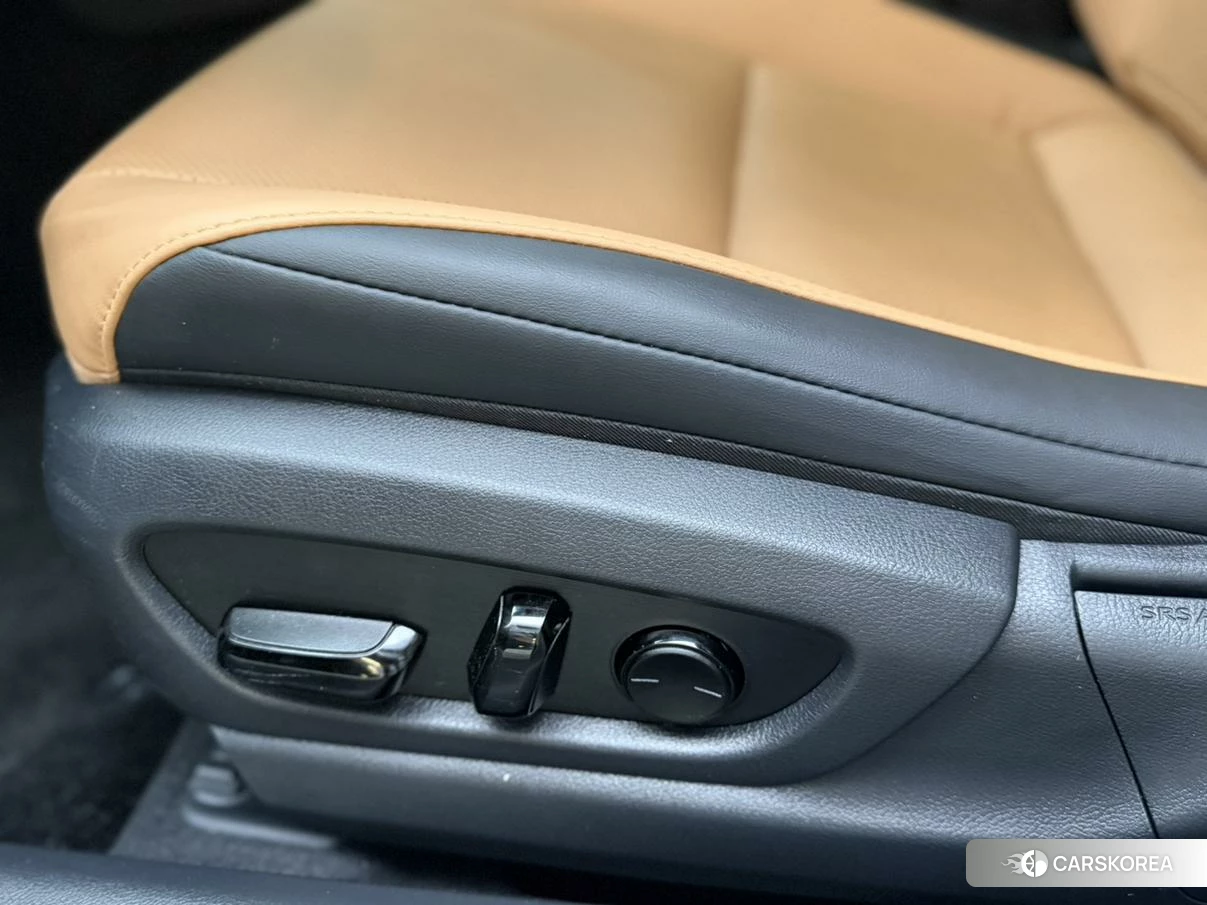 Lexus ES id 4467464 из Китая 8