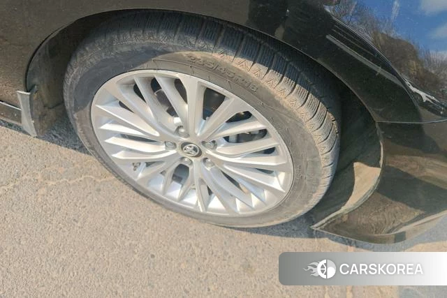 Toyota Camry id 4207649 из Китая 12