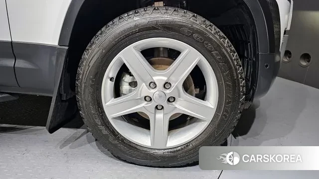 Land Rover Defender (L663) id 3679825 из Кореи 15