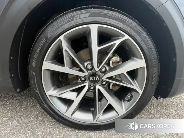 Kia The New Niro id 4855632 из Кореи 15