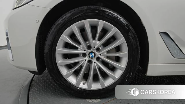BMW 5 Series (G30) id 4573084 из Кореи 30
