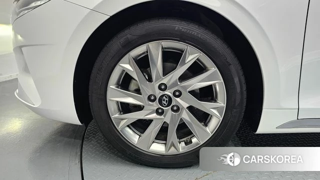 Hyundai The New Grandeur IG Hybrid id 4482252 из Кореи 15