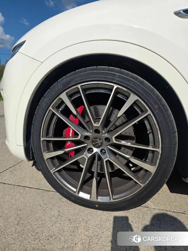 Maserati Levante id 4887325 из Кореи 10