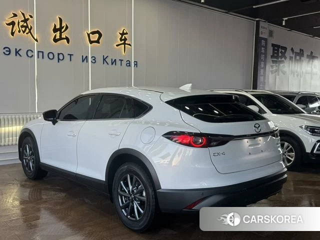 Mazda CX-4 2023 Белый из Китая, фото 5