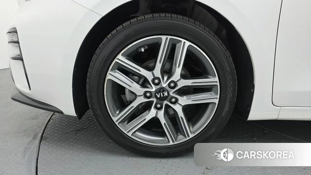 Kia Come New K3 id 3813800 из Кореи 15