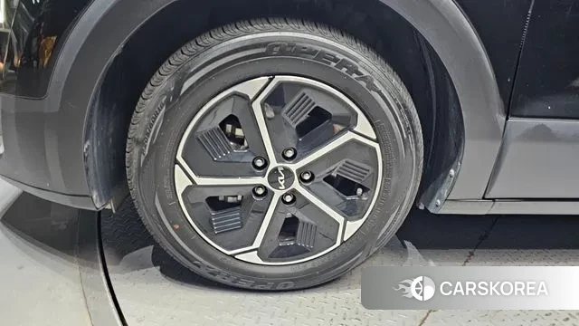 Kia Di Ol Nu Niro id 3218804 из Кореи 15