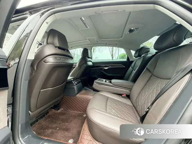 Audi A8 id 4335166 из Китая 14