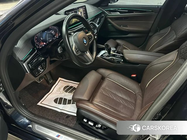 BMW 5 Series (G30) id 3841987 из Кореи 15