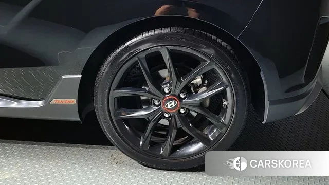 Hyundai Veloster (JS) id 3166479 из Кореи 15