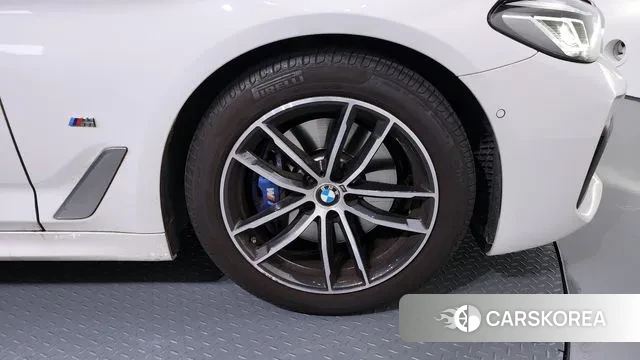 BMW 5 Series (G30) id 3343400 из Кореи 15