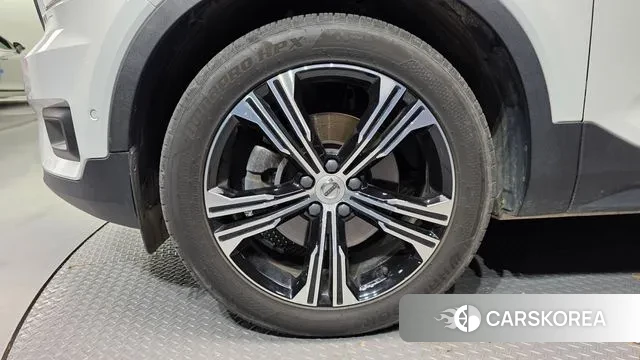 Volvo XC40 id 3379360 из Кореи 15