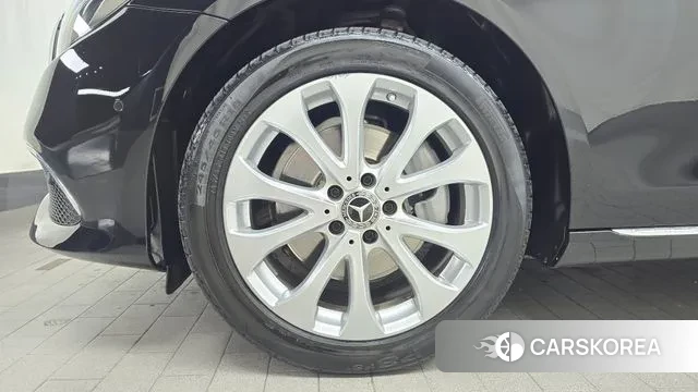 Mercedes-Benz E-Class W213 id 3567772 из Кореи 15