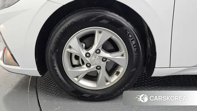 Hyundai Avante (CN7) id 3478714 из Кореи 15