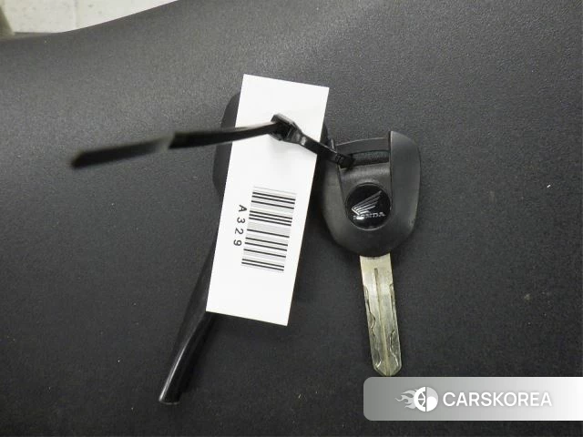 Honda CB650R id 4184381 из Японии 19