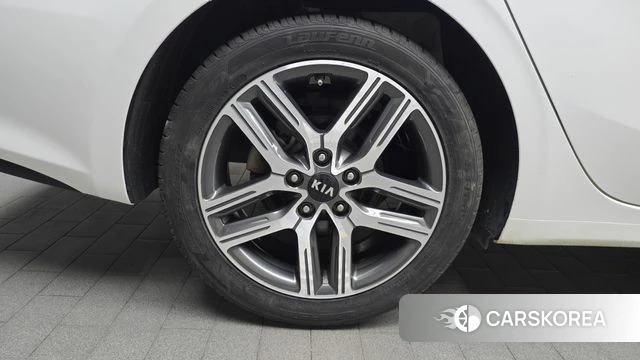 Kia Come New K3 id 3924771 из Кореи 15