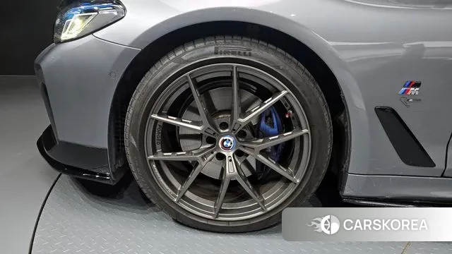 BMW 5 Series (G30) id 3365953 из Кореи 15