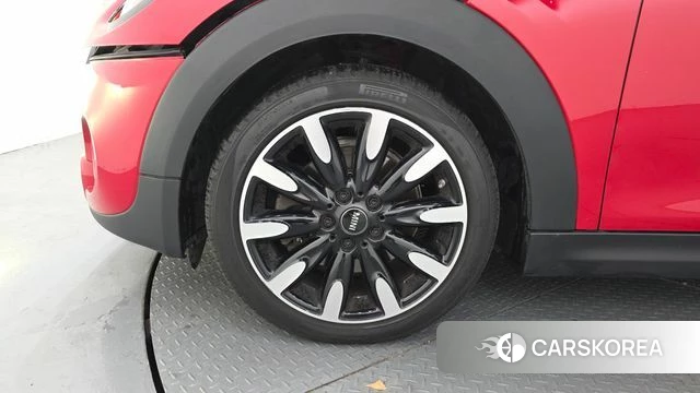 Mini Cooper S id 4754699 из Кореи 26