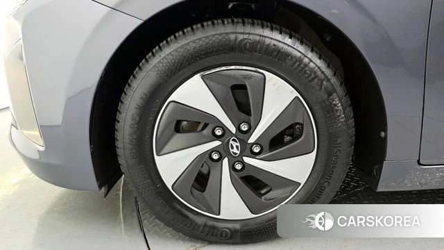 Hyundai Ionic Hybrid id 3880213 из Кореи 15