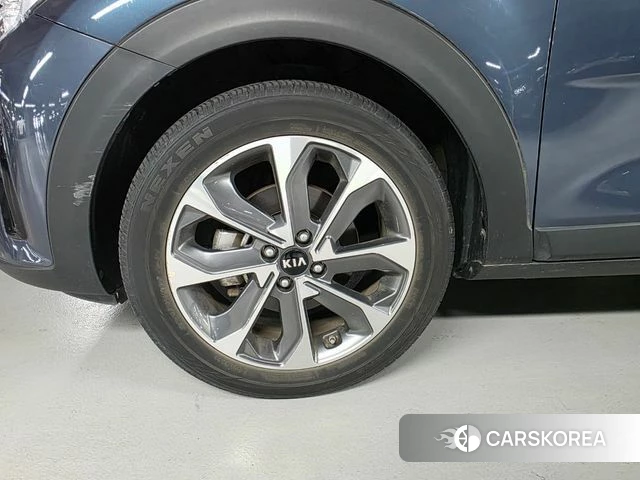 Kia Stonic id 4424296 из Кореи 12