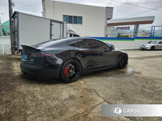 Tesla Model S 2023 Черный из Кореи, фото 5