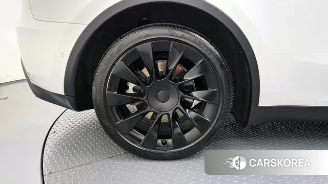 Tesla Model Y id 3263733 из Кореи 15