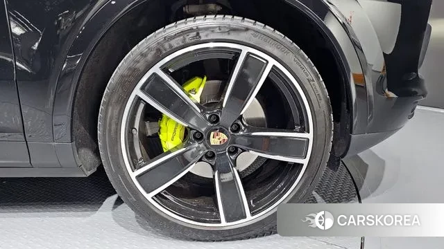 Porsche Cayenne (PO536) id 3606073 из Кореи 15