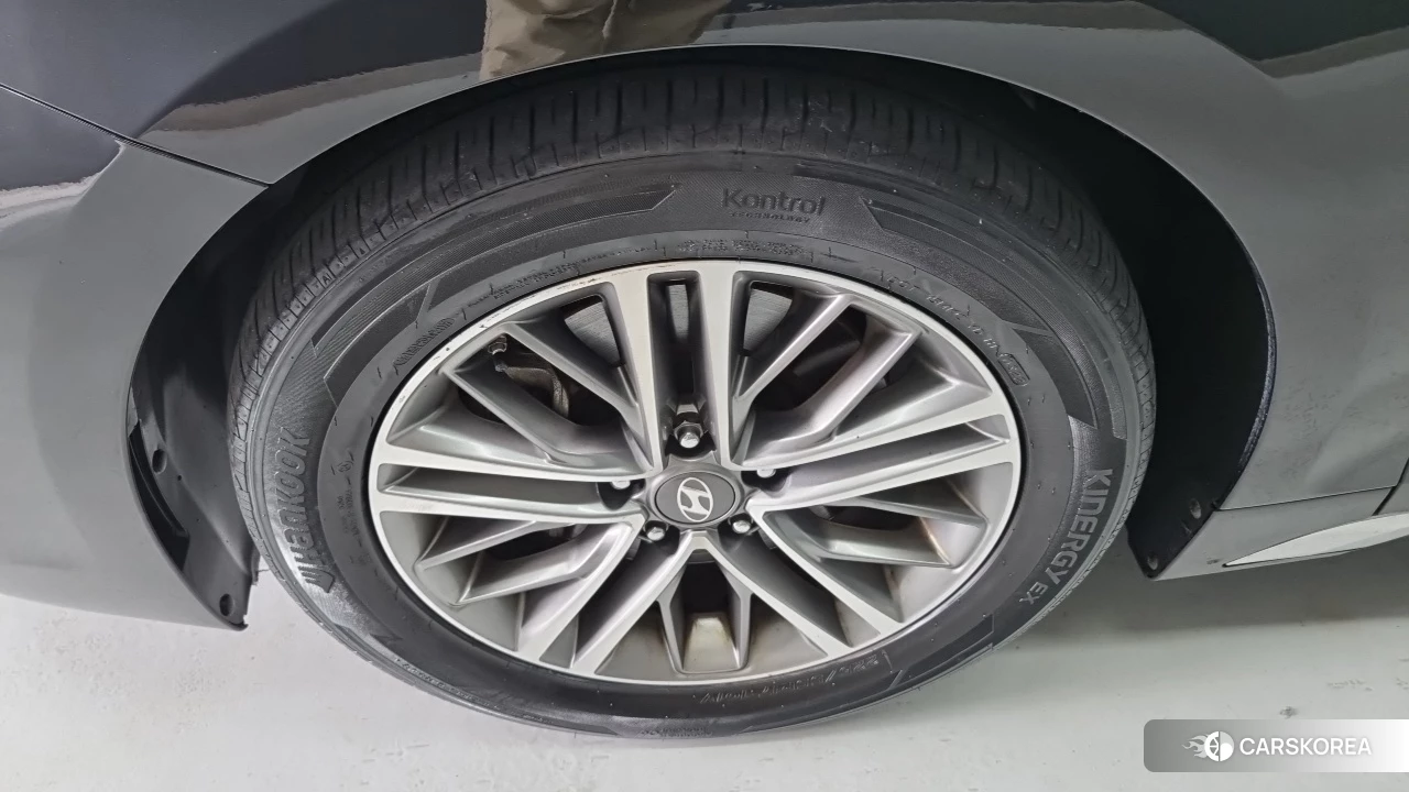 Hyundai Grandeur IG id 4647937 из Кореи 13