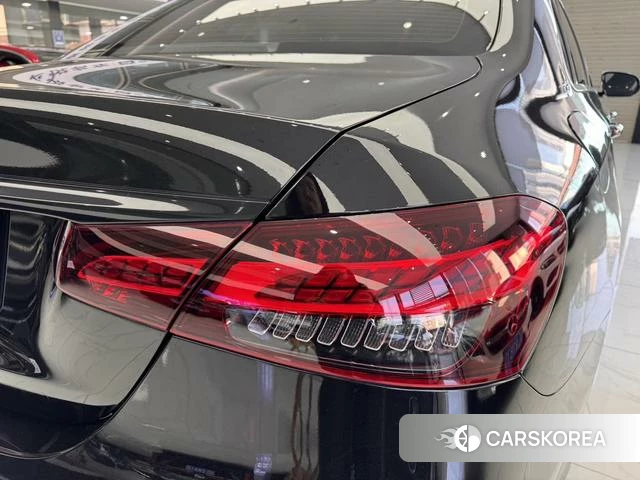 Mercedes-Benz E-class id 4299810 из Китая 26