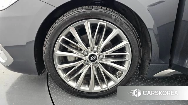 Hyundai Grandeur IG id 4430404 из Кореи 33