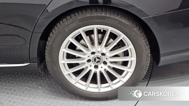 Mercedes-Benz E-Class W213 id 3329383 из Кореи 15