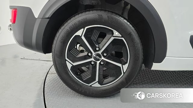 Kia Di Ol Nu Niro id 4793231 из Кореи 28