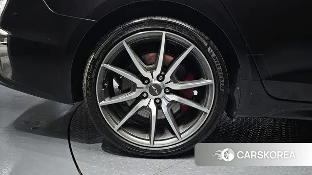 Genesis G70 id 3509835 из Кореи 15