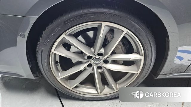 Audi A7 (4K) id 4609892 из Кореи 28