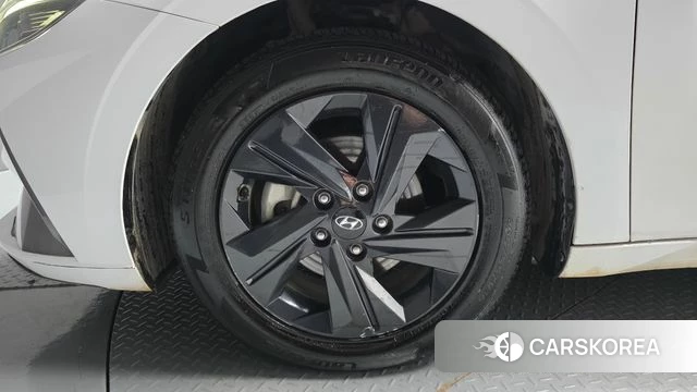 Hyundai Avante Hybrid (CN7) id 4872100 из Кореи 15