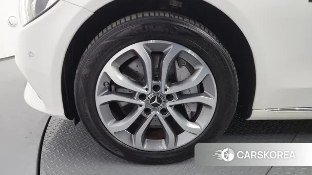 Mercedes-Benz C-Class W205 id 3520324 из Кореи 15